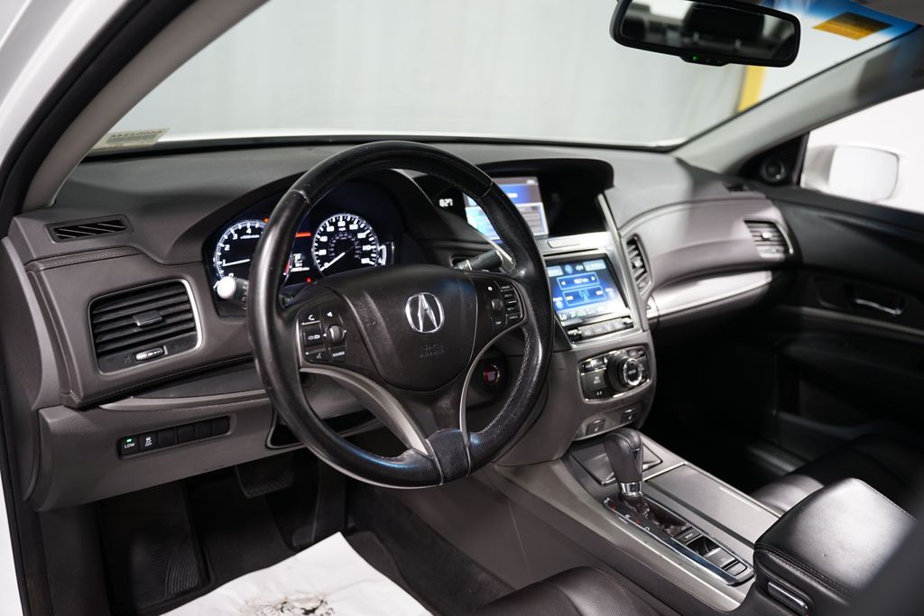 2014 Acura RLX  11