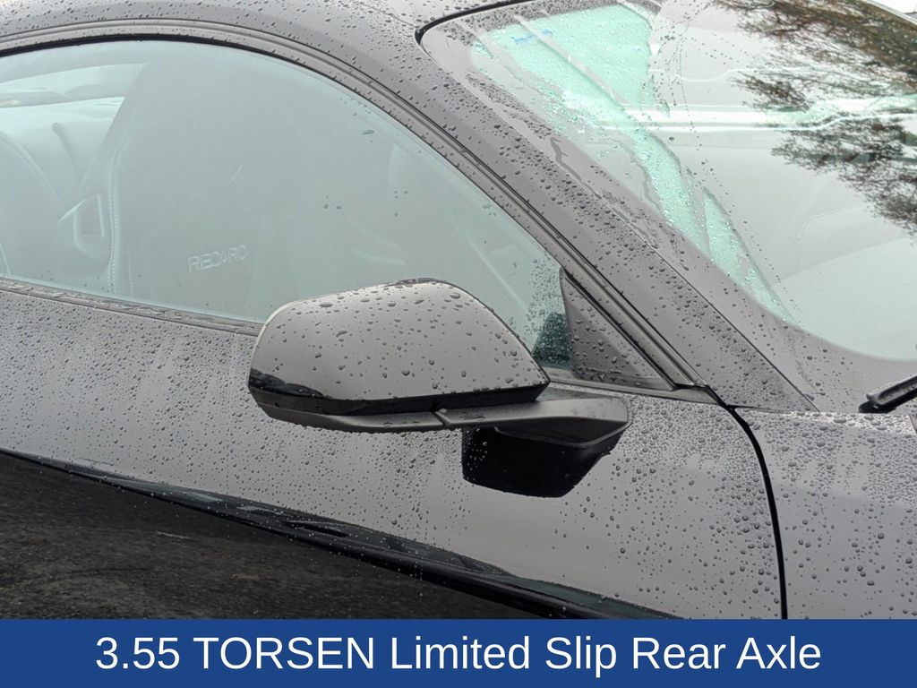 2024 Ford Mustang GT Premium Fastback