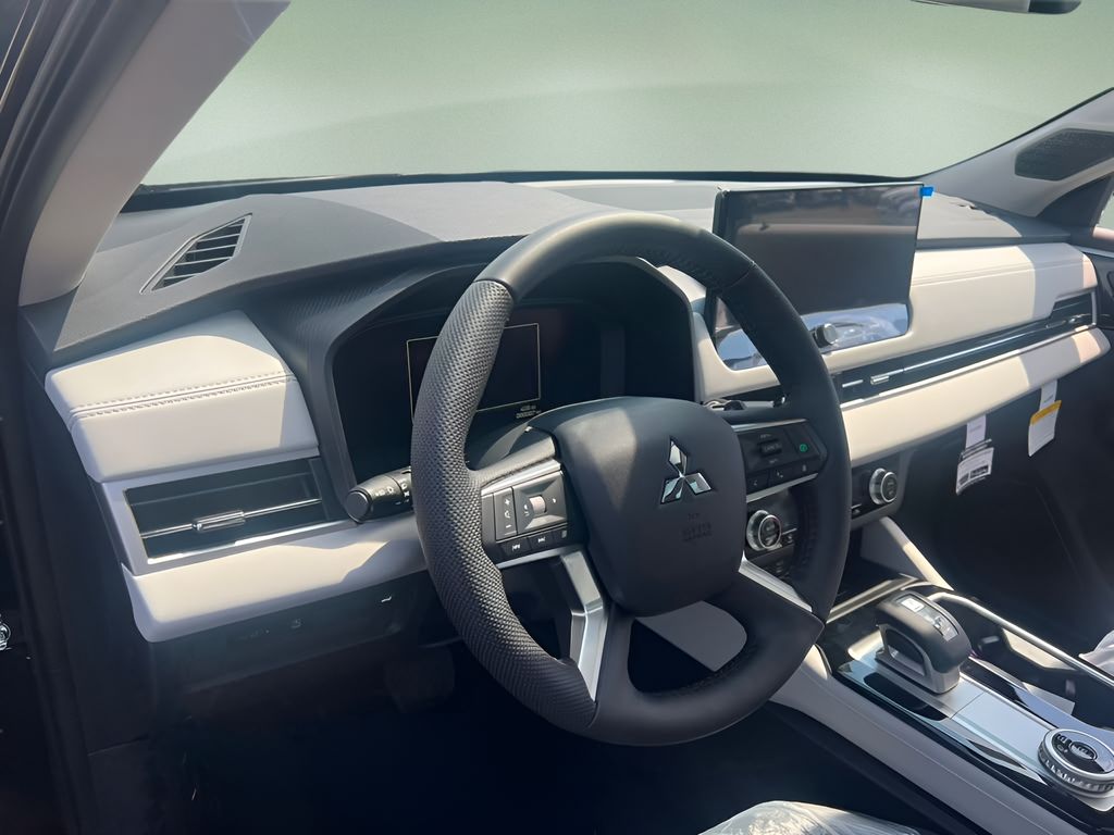 New 2026 Mitsubishi Outlander SUV