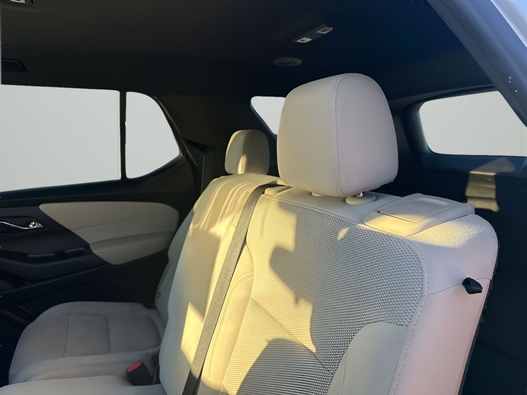 Used Car 2022 Chevrolet Traverse  Ls For Sale Under $25,000 In Austin, Texas