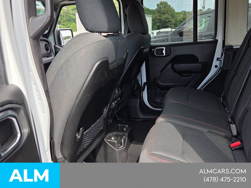 Used 2025 White Jeep Rubicon image 10