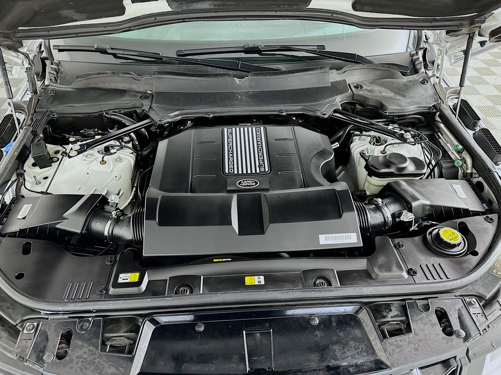 Thumbnail: 2020 Land Rover Range Rover Sport - 31