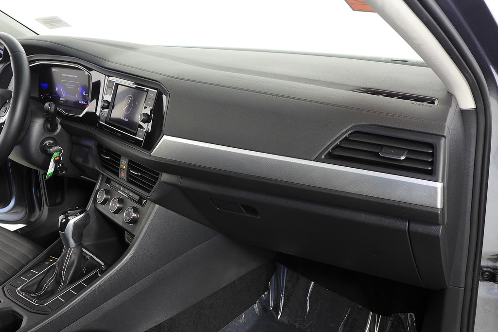 Thumbnail: 2022 Volkswagen Jetta - 14