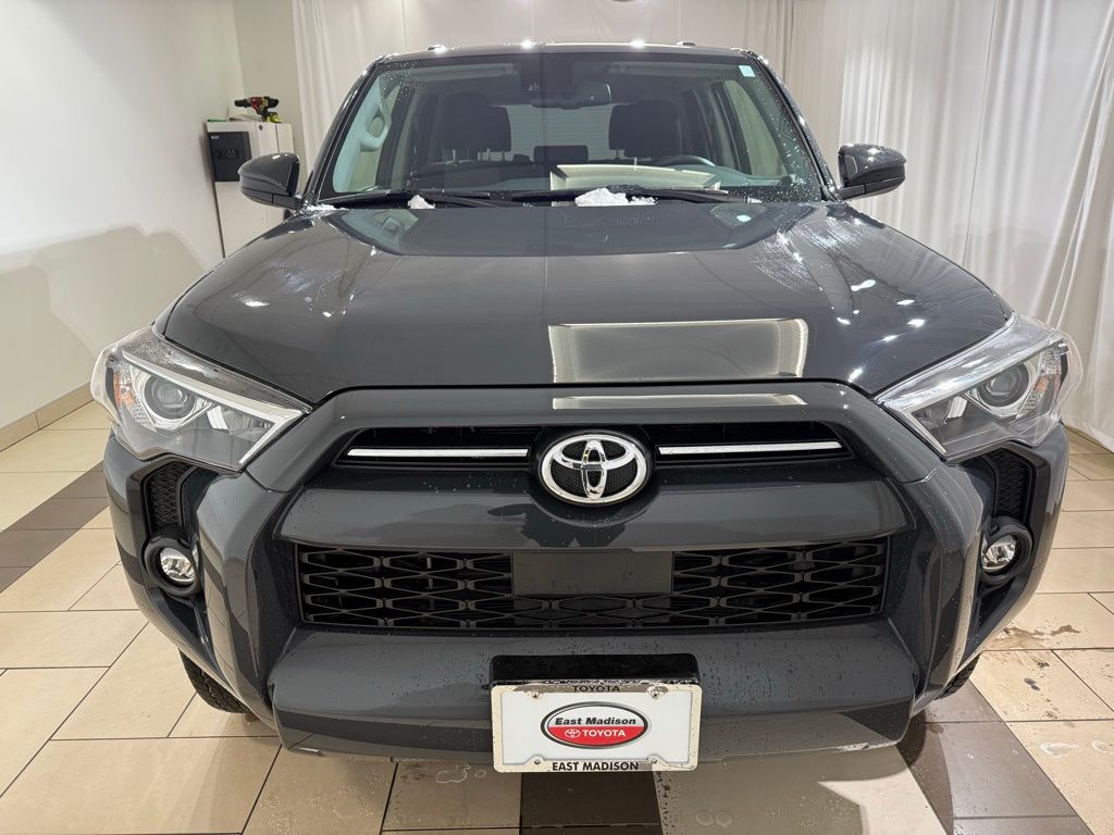 Thumbnail: 2024 Toyota 4Runner - 8