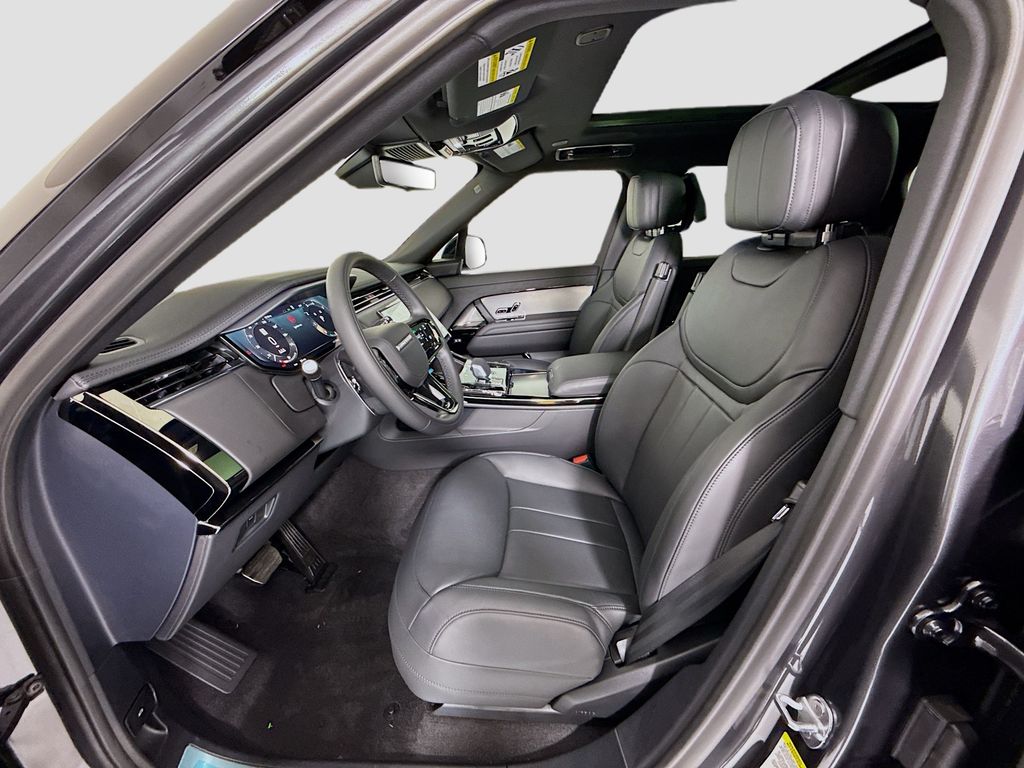 Thumbnail: 2026 Land Rover Range Rover Sport - 21