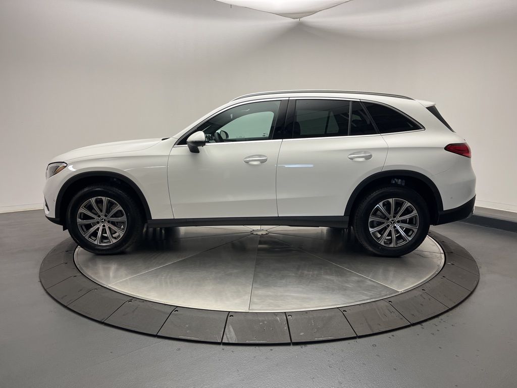 Thumbnail: 2026 Mercedes-Benz GLC - 4