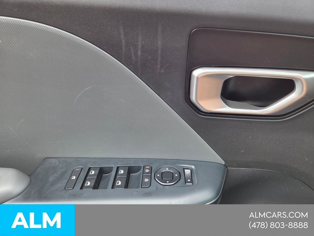 Used 2025 Gray Kia LXS image 25