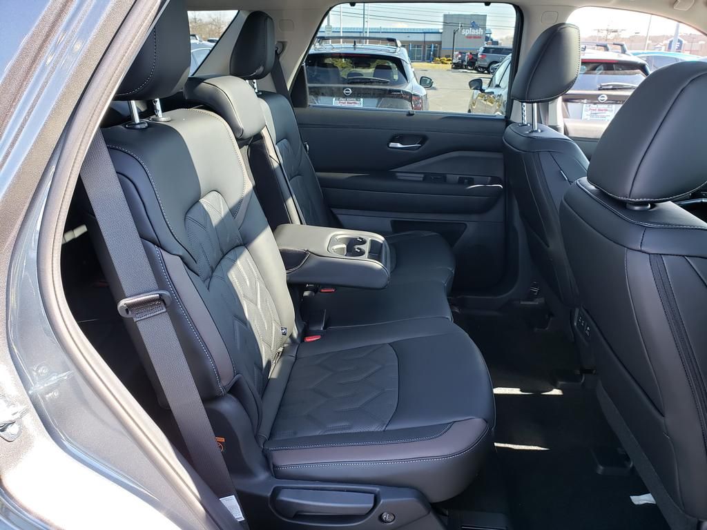 new 2026 Nissan Pathfinder car, priced at $49,239