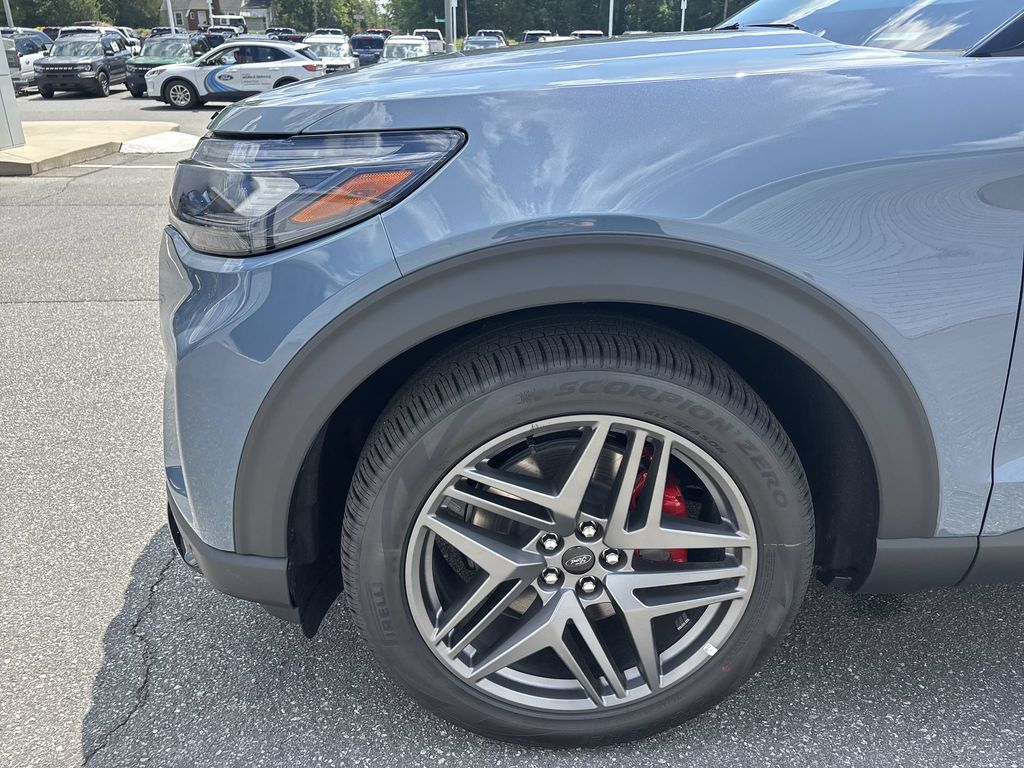 New 2026 Vapor Blue Metallic Ford ST image 18