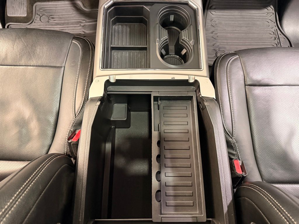 2017 Ford F-350SD Lariat