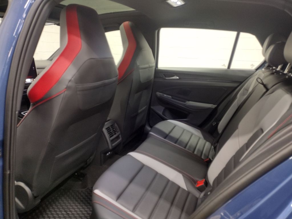 2025 Volkswagen Golf GTI 2.0T SE