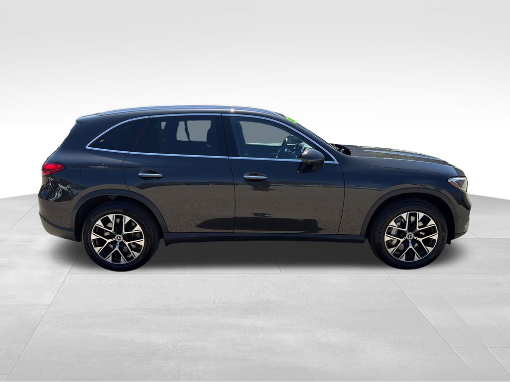 2026 Mercedes-Benz GLC GLC 350e - 8