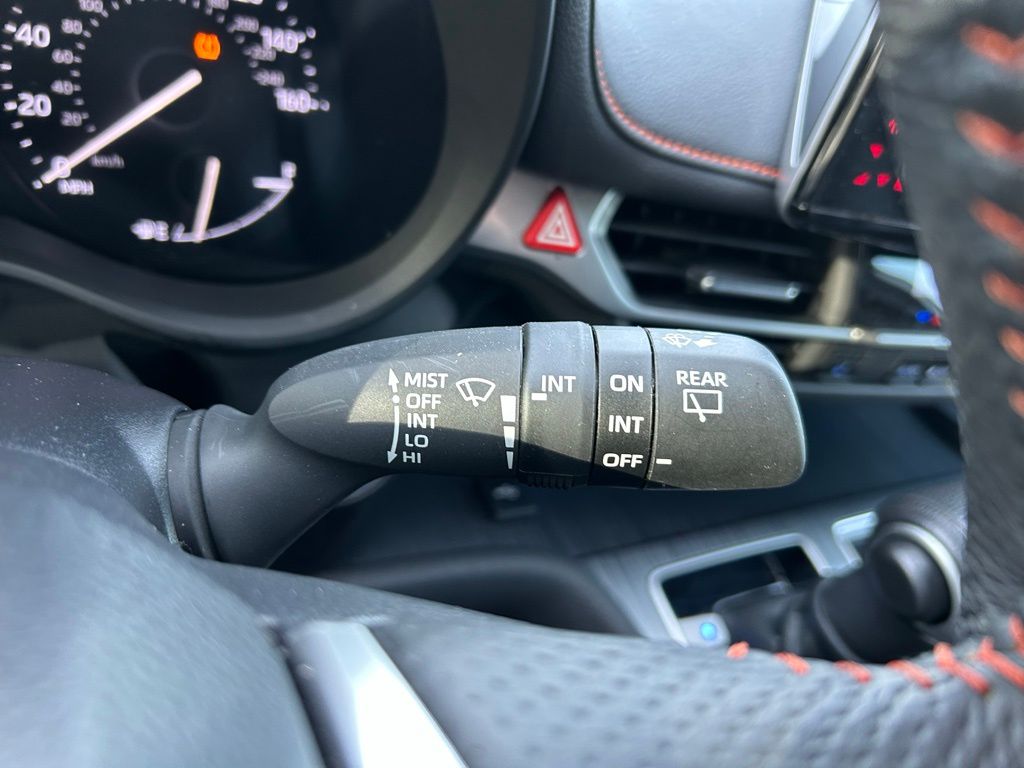 Thumbnail: 2024 Toyota Sienna - 22