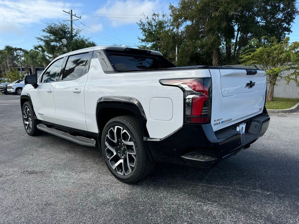 2024 Chevrolet Silverado EV RST 6