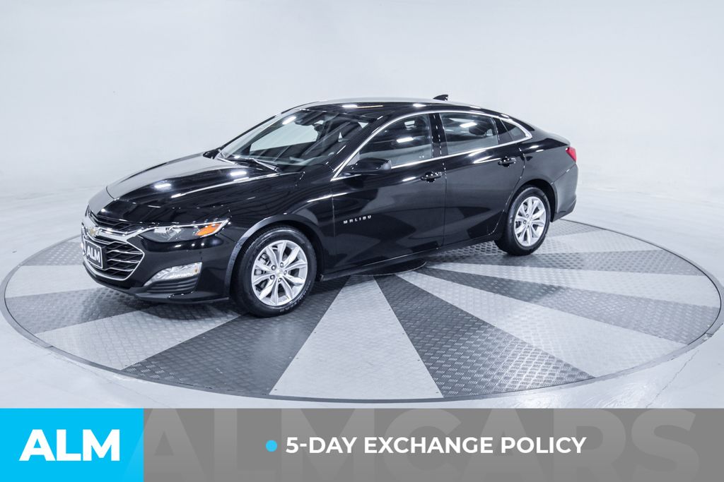 Used 2025 Black Chevrolet LT image 3