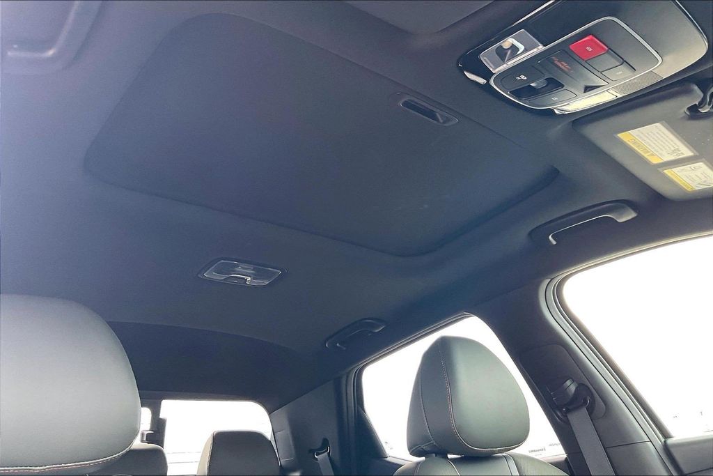 Used 2023 Hyundai Santa Cruz Limited 4D Crew Cab