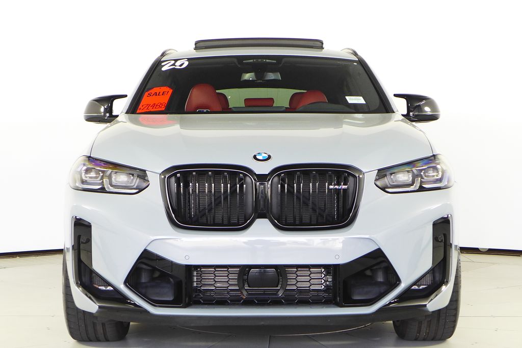 Thumbnail: 2025 BMW X4 - 3