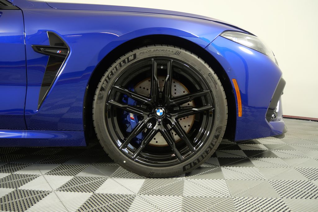 2025 BMW M8 Competition 3