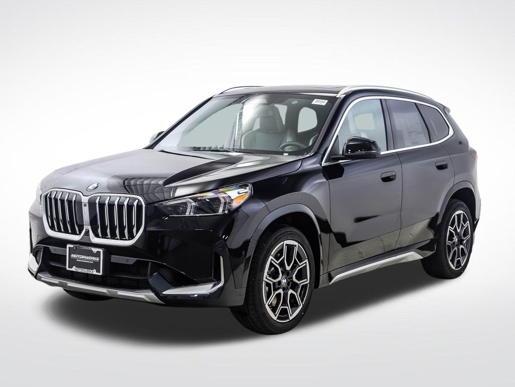 Thumbnail: 2026 BMW X1 - 1