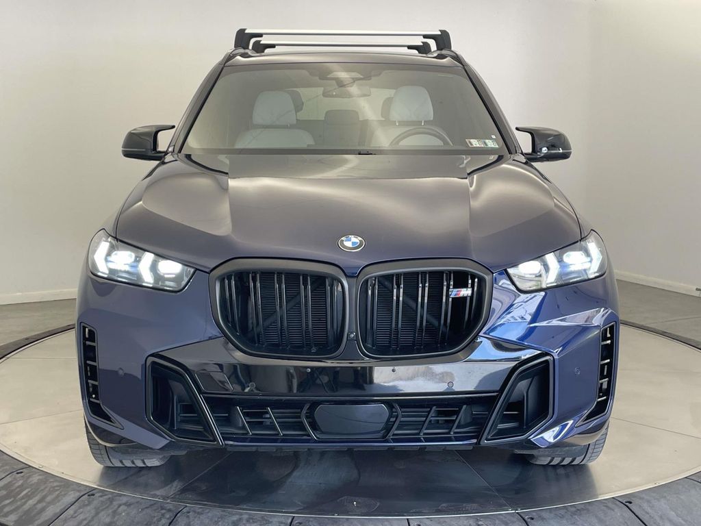 2024 BMW X5 M60i - 9