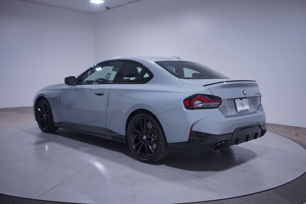 Thumbnail: 2024 BMW 2 Series - 3