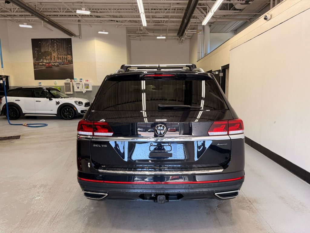 Thumbnail: 2023 Volkswagen Atlas - 4