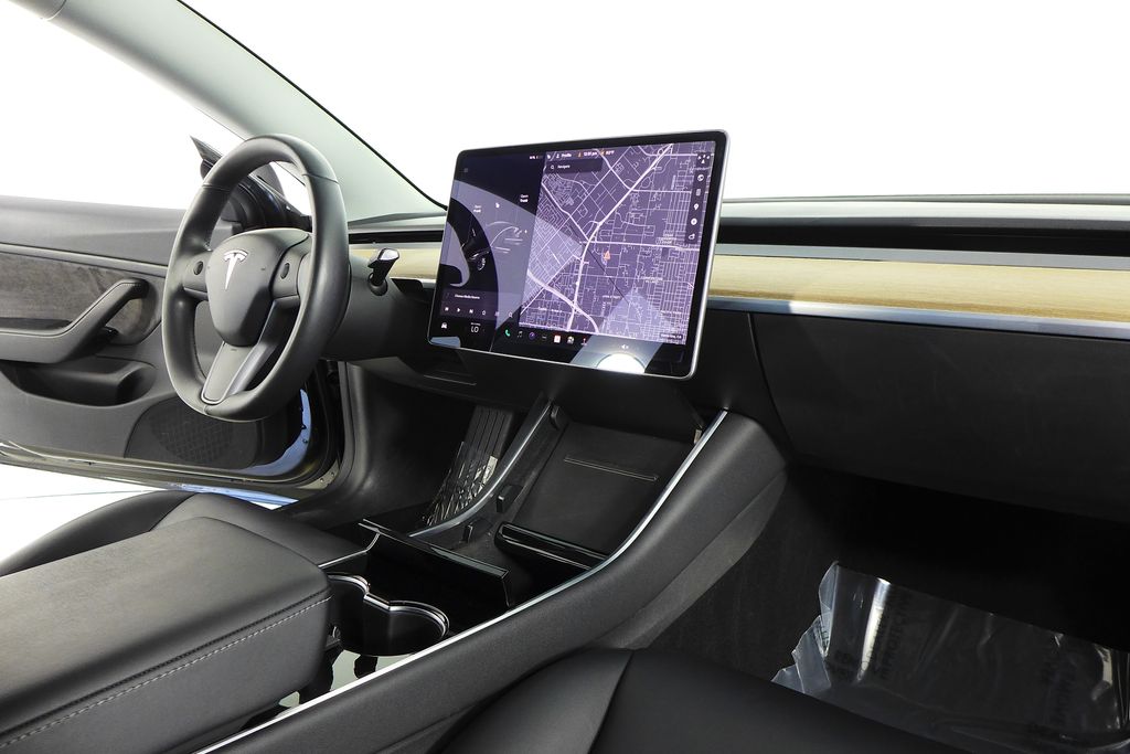 Thumbnail: 2018 Tesla Model 3 - 13