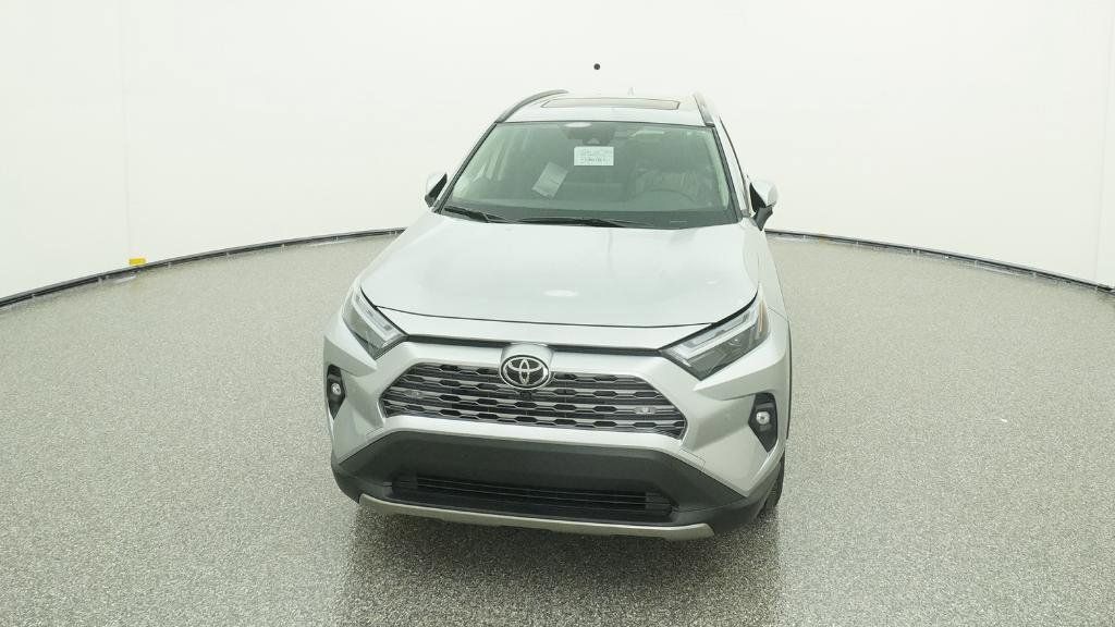 Thumbnail: 2025 Toyota RAV4 - 11