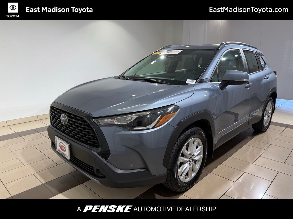 Thumbnail: 2023 Toyota Corolla Cross - 1