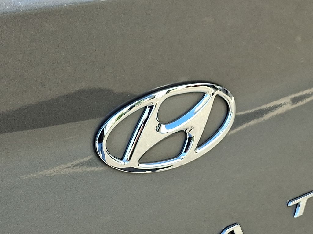 Thumbnail: 2018 Hyundai Sonata - 27