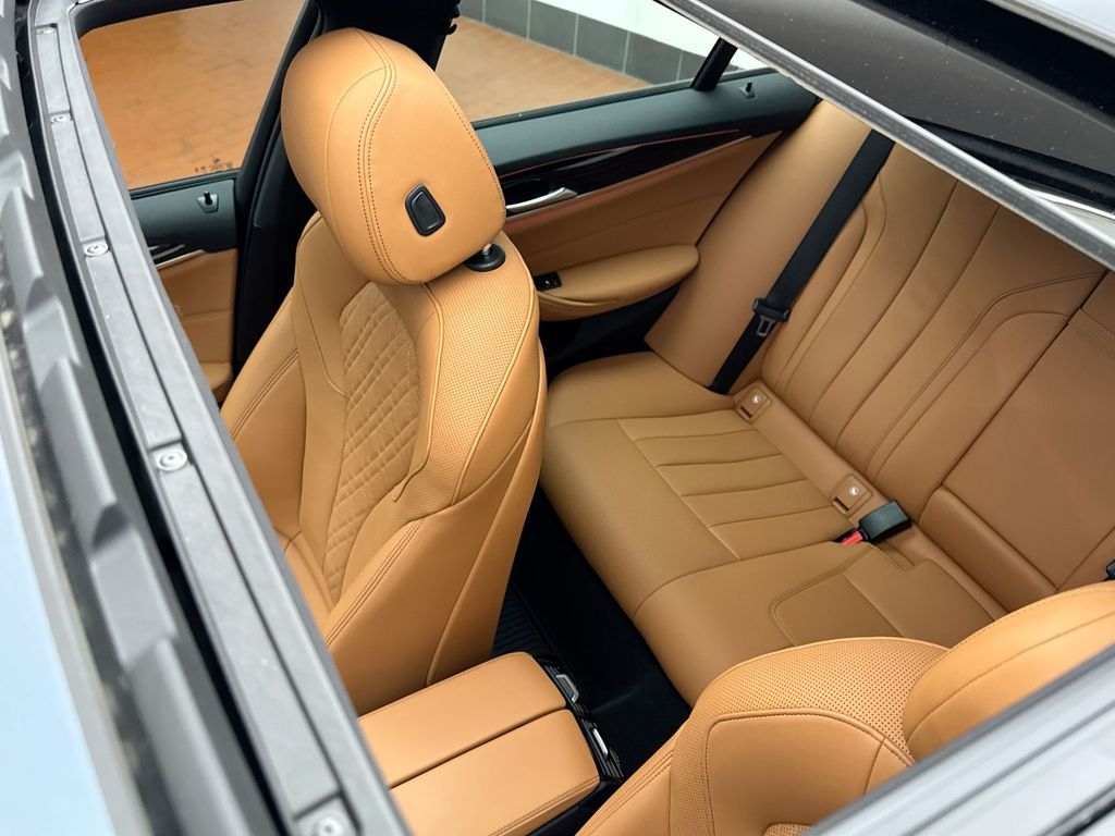 2023 BMW 5 Series 530i xDrive 12