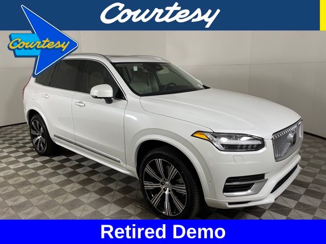 2025 Volvo XC90 Plug-In Hybrid