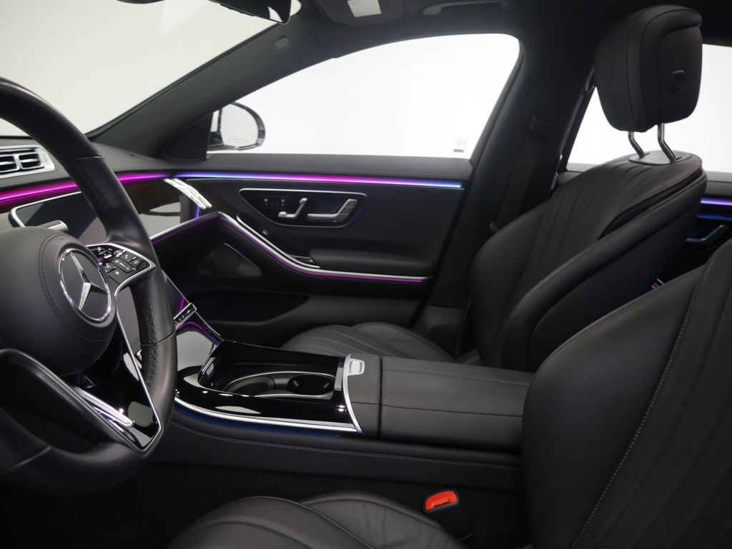 Thumbnail: 2022 Mercedes-Benz S-Class - 19