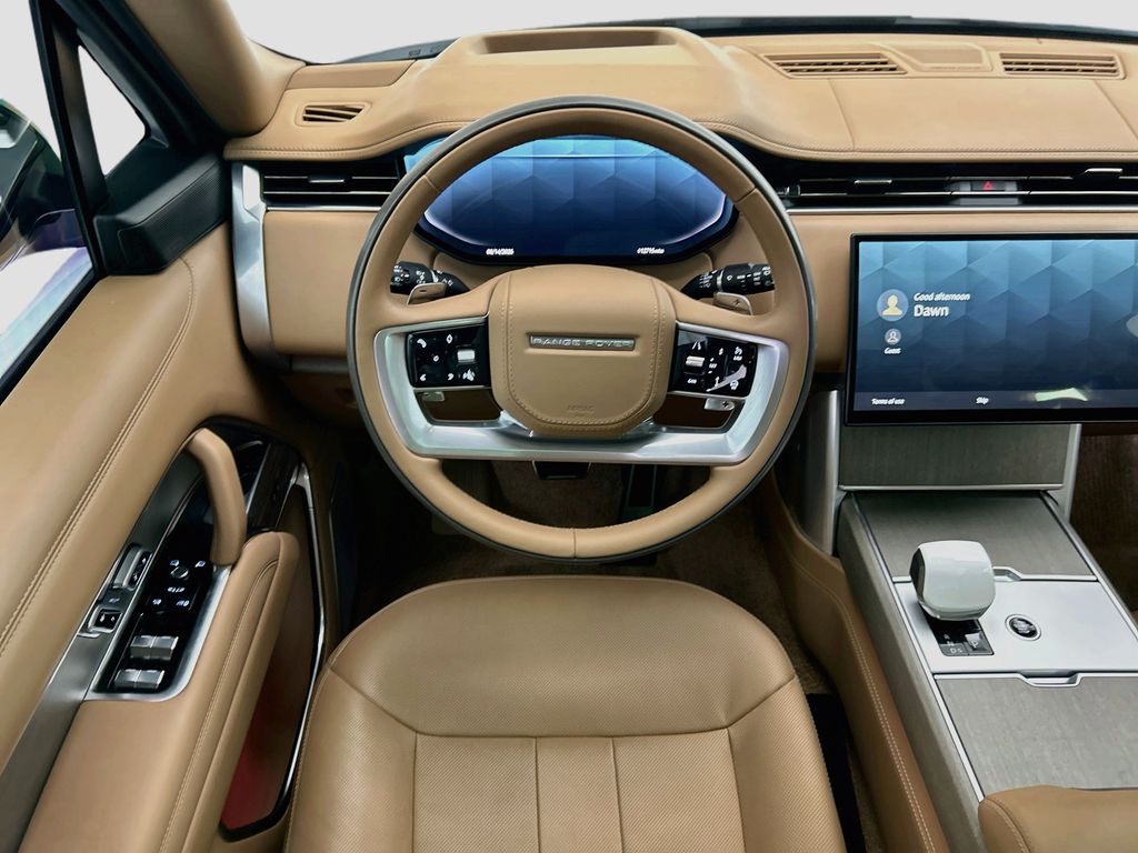 Thumbnail: 2025 Land Rover Range Rover - 10