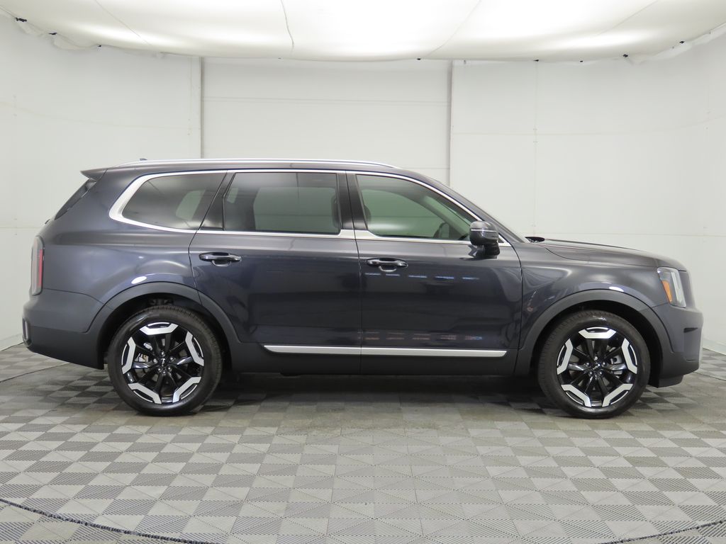 2025 Kia Telluride EX 4