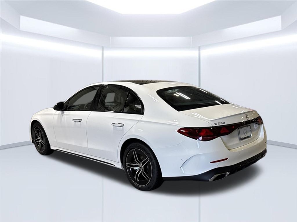 Thumbnail: 2027 Mercedes-Benz E-Class - 3
