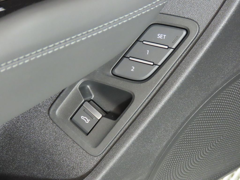 Thumbnail: 2026 Audi Q3 - 30