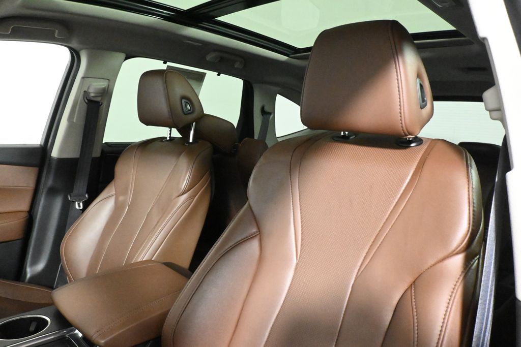 Thumbnail: 2023 Acura MDX - 15