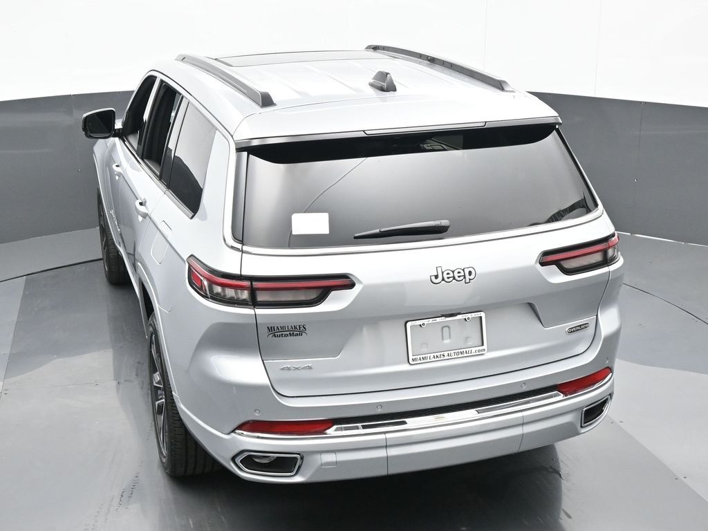 Used 2024 Silver Zynith Jeep Overland image 43