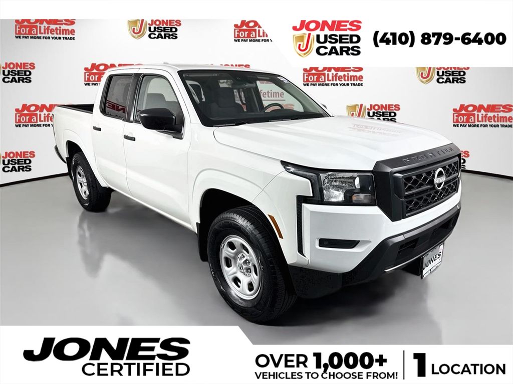 Glacier White 2023 Nissan Frontier Pickup Truck Four-Wheel Drive 9-Speed Automatic