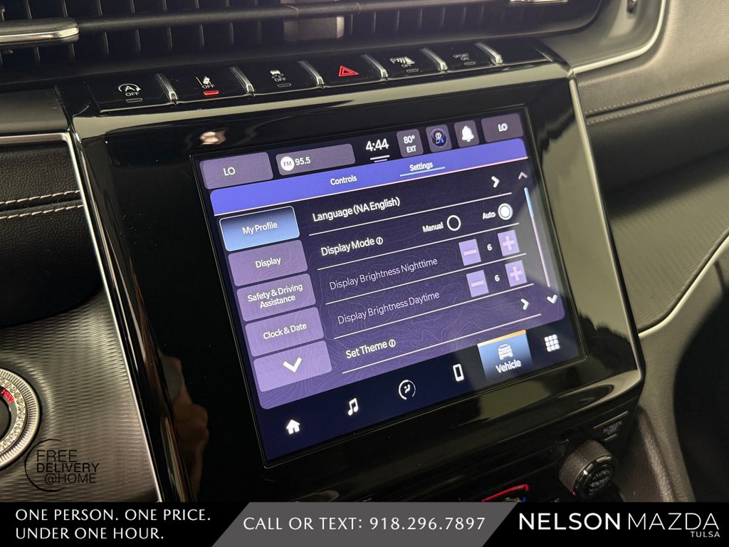 Used 2023 Red Jeep Laredo image 29