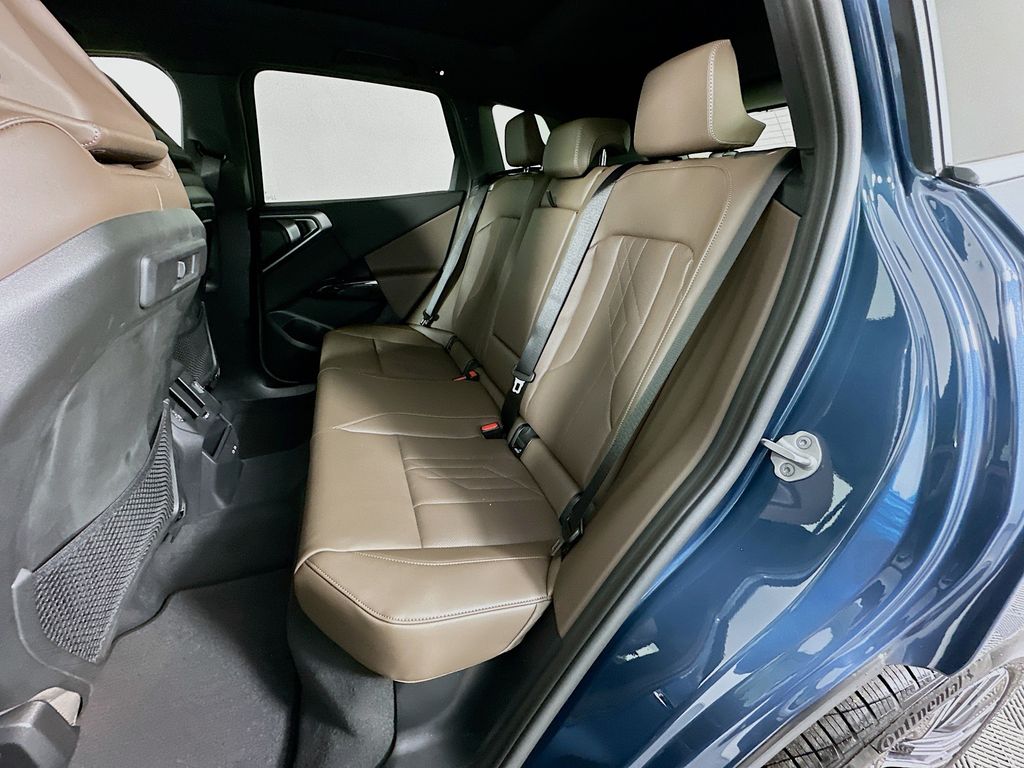 Thumbnail: 2026 BMW X3 - 17