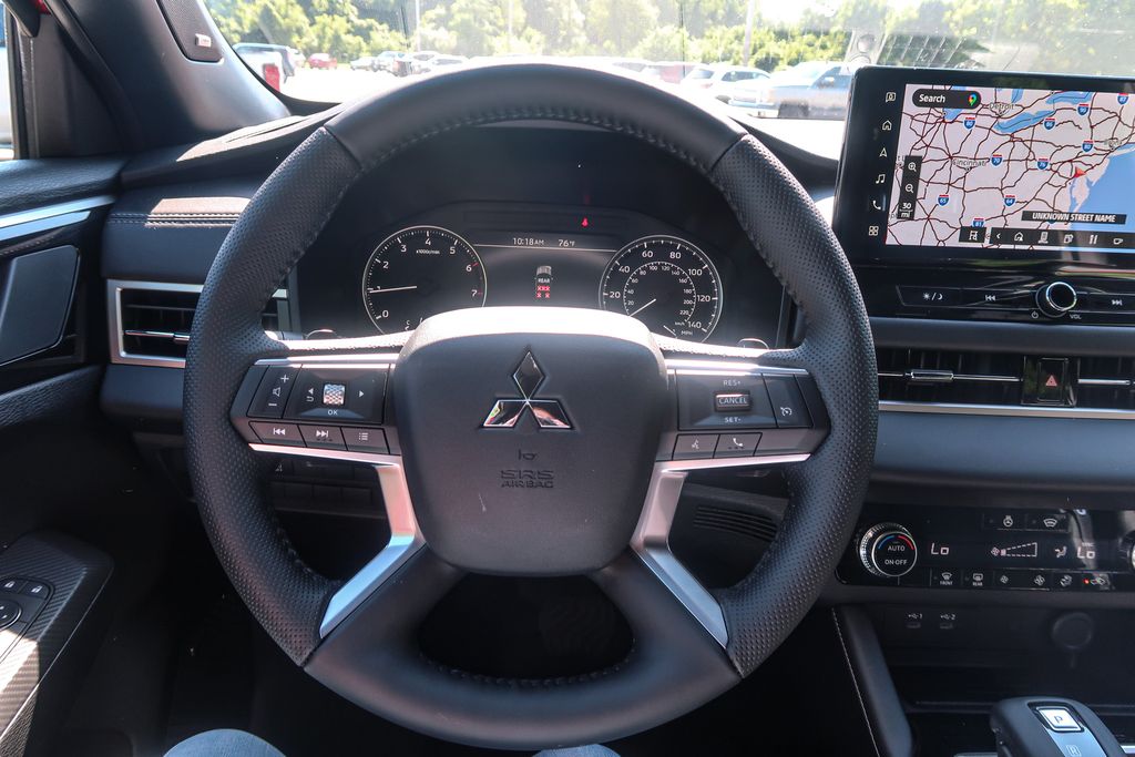 2026 Mitsubishi Outlander LE 2.5 S-AWC