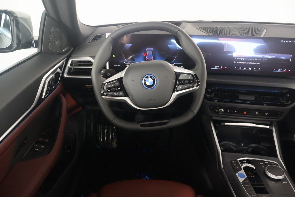 2025 BMW i4 eDrive40 3