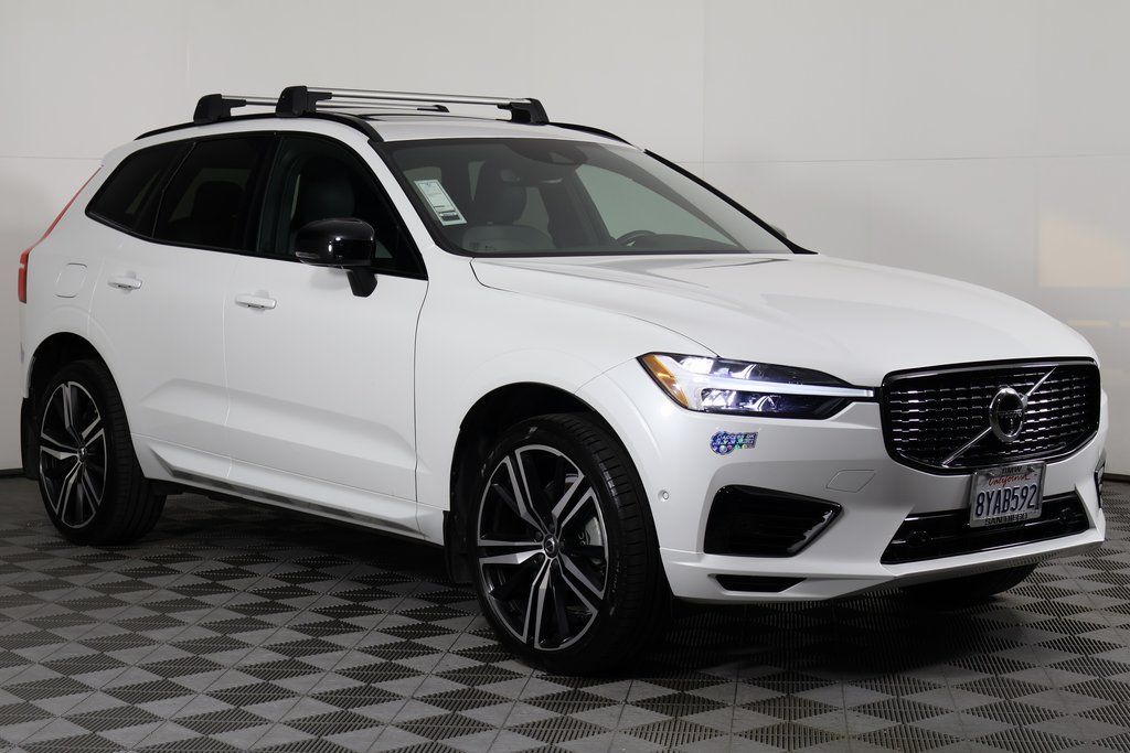Thumbnail: 2021 Volvo XC60 - 3