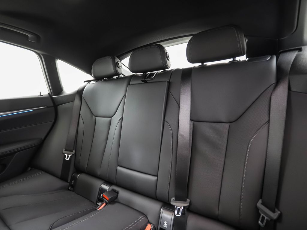 Thumbnail: 2026 BMW i4 - 23