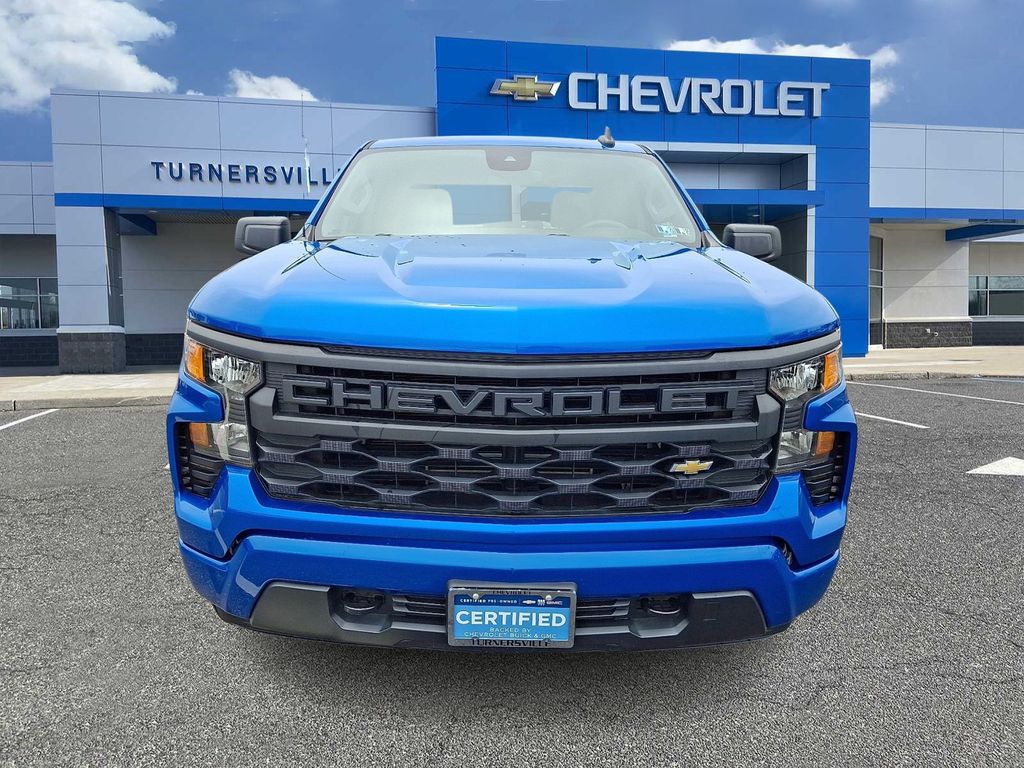 Thumbnail: 2022 Chevrolet Silverado 1500 - 2