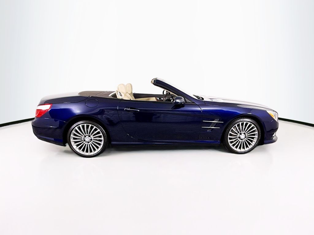 Thumbnail: 2016 Mercedes-Benz SL-Class - 4