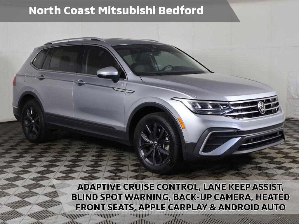 Pyrite Silver Metallic 2023 Volkswagen Tiguan SE 4Motion SUV / Crossover All-Wheel Drive 8-Speed Automatic