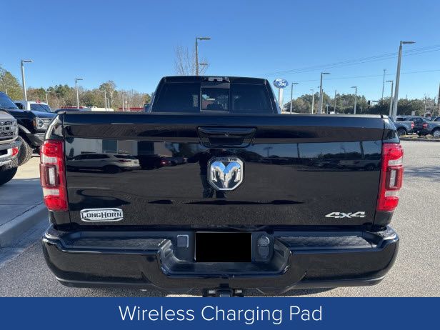 2023 Ram 3500 Limited Longhorn Crew Cab 4x4 8' Box